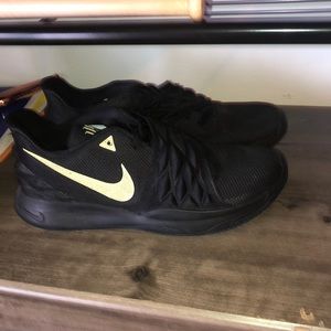 Nike kyrie great condition